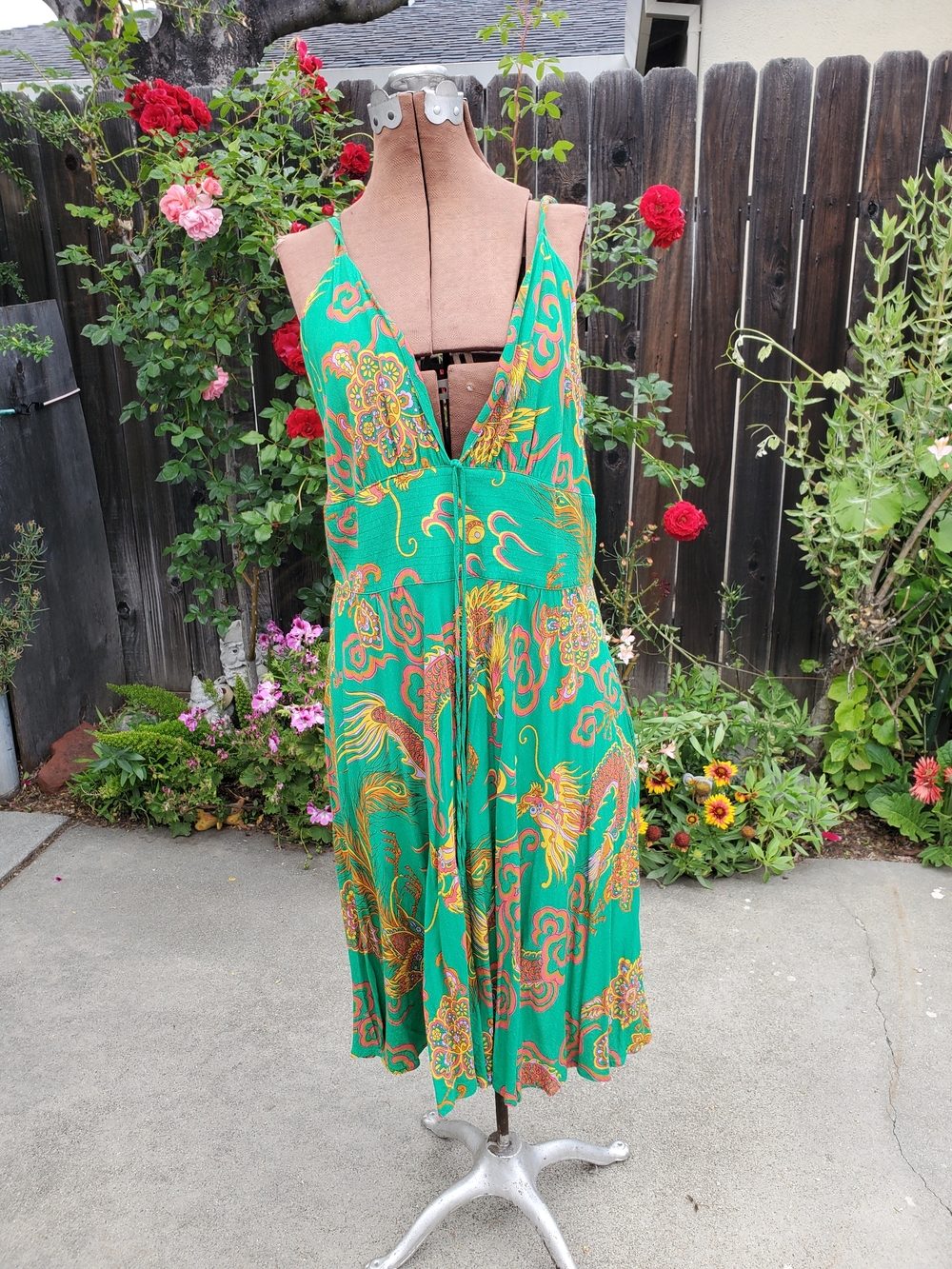 Trashy Diva Emerald Green Printed V-Neck Maxi Dress
